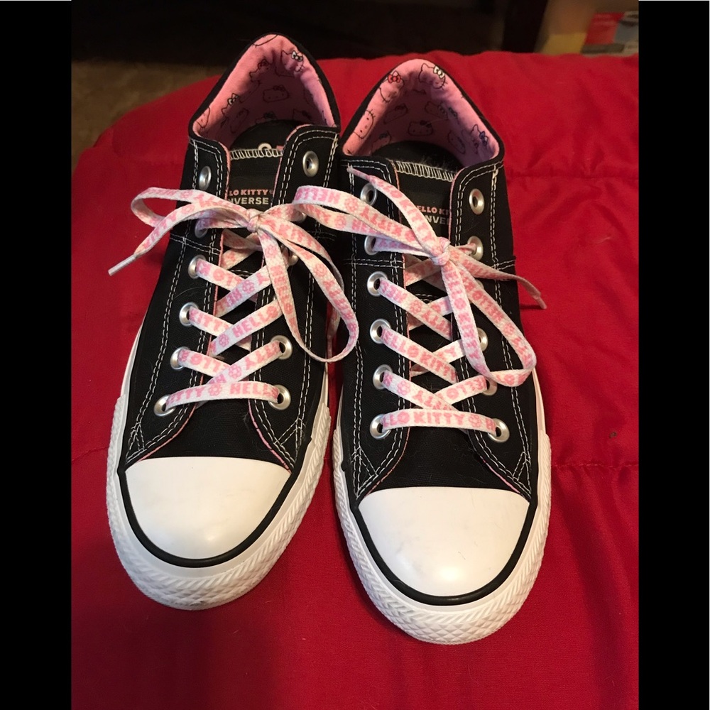 Chuck Taylor All-Star Hello Kitty Converse